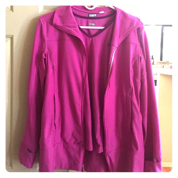 Nike jacket and t shirt