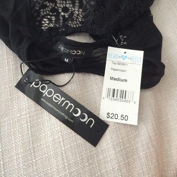 Super cute Black lace blouse - Picture 3 of 3