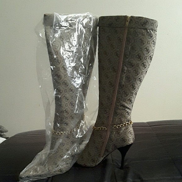 Boots - Picture 2 of 2