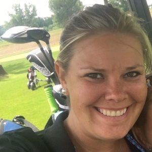 Meet your Posher, Casey