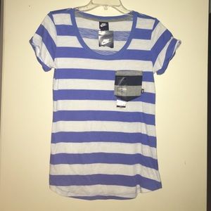 Nike Pocket Tee