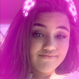 Meet your Posher, Alisa