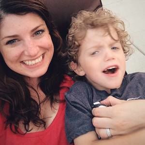 Meet your Posher, Ashlee