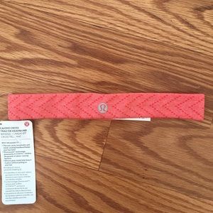 NWT lululemon headband