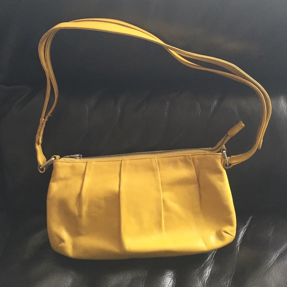 Yellow HOBO Purse - Picture 1 of 4