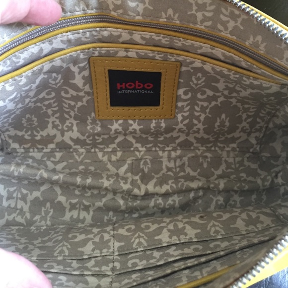 Yellow HOBO Purse - Picture 2 of 4