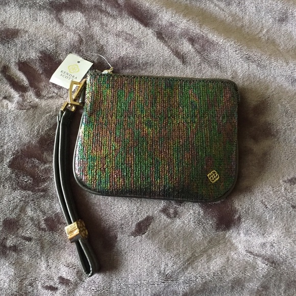 Kendra Scott wristlet