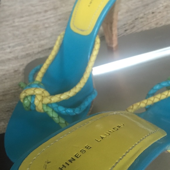 Sandals - Picture 2 of 2