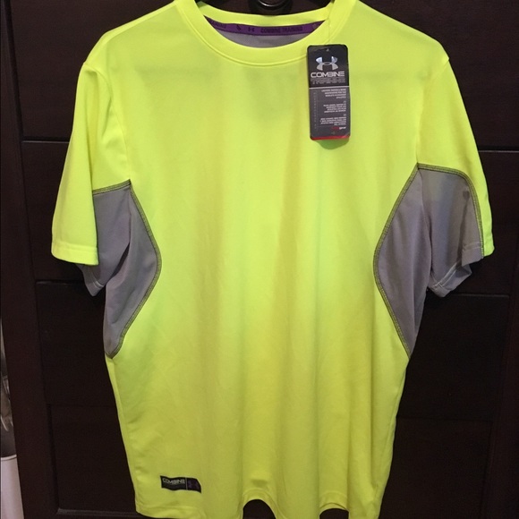 Under Armour Mens combine training shirt
