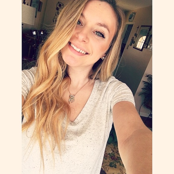 Meet your Posher, Angelina