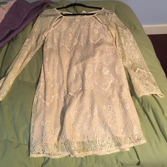 Lace dress
