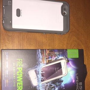 Brand new frēpower lifeproof charging case