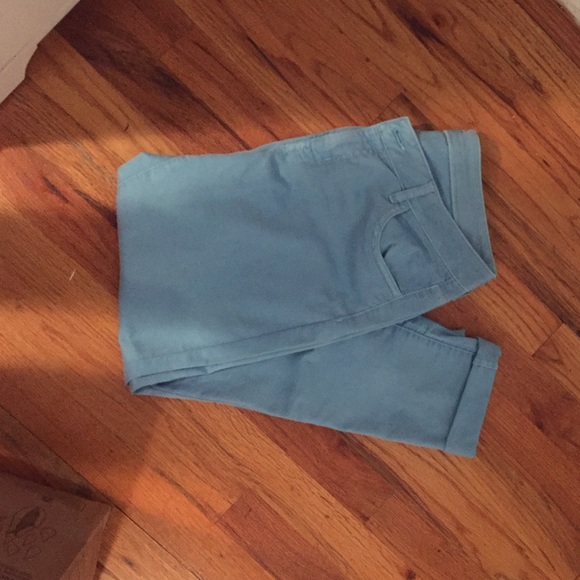 Sky blue capri jeans