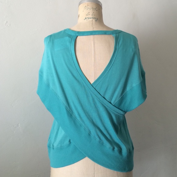 Tops - Open Back Short Sleeve Tee Sz S