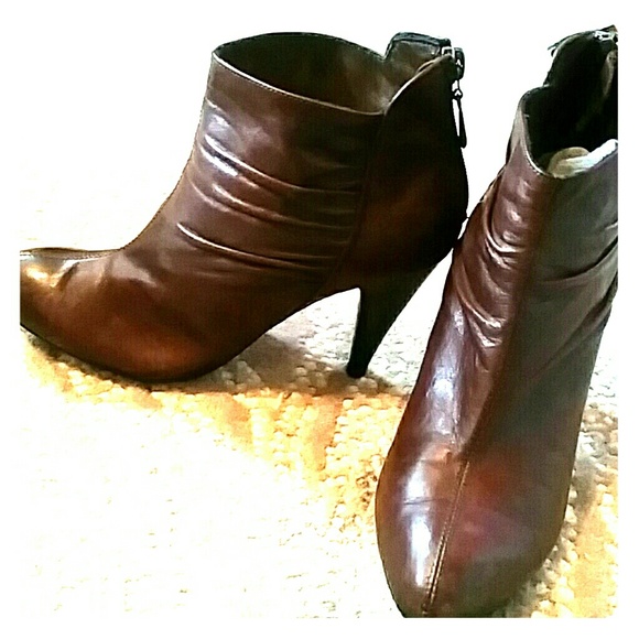 New Chinese Laundry booties