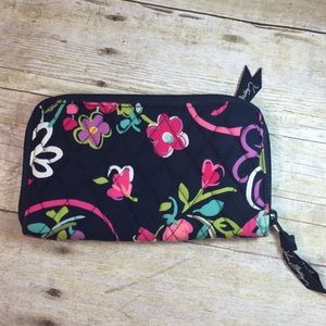 Vera Bradley Zip Around Wallet "Ribbons" Pattern