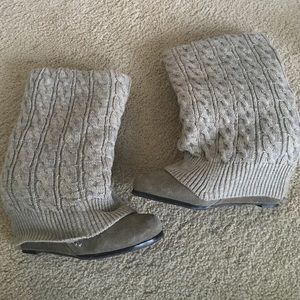 Steve Madden wedge boots