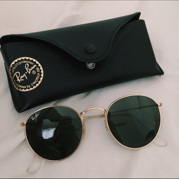 ❌ SOLD ❌ Rayban sunglasses - Picture 1 of 3