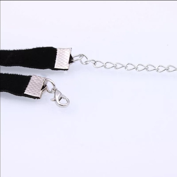 BOGO Sale!! 2 Gothic Crystal Heart Pendant Chokers - Picture 3 of 8