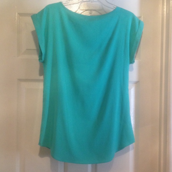 Express Lattice Front Shirt - Picture 2 of 2