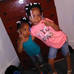 Meet your Posher, Latisha