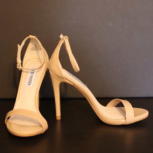 NEW - Steve Madden Stecy Heels