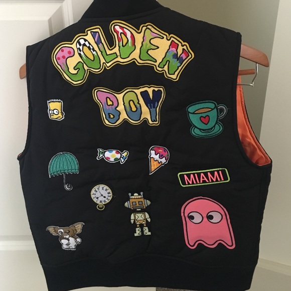 Jacket size: Small - Picture 2 of 4