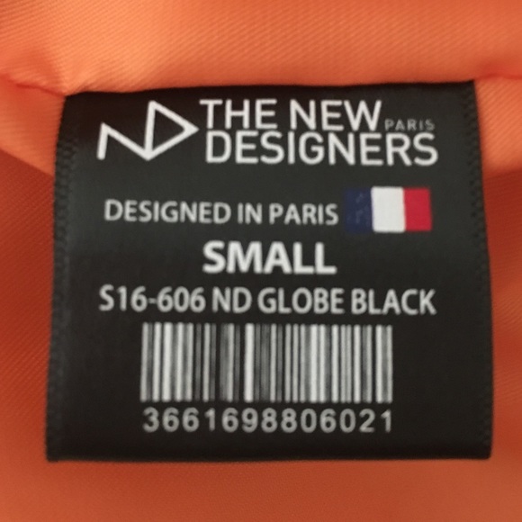 Jacket size: Small - Picture 4 of 4