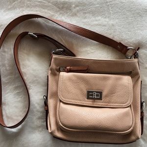 Jessica Simpson cross body purse!