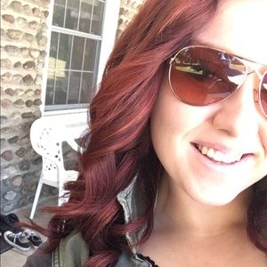 Meet your Posher, Haley