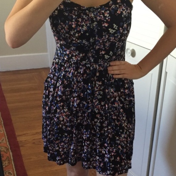 Express floral sundress with pockets