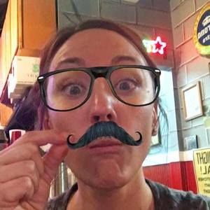 Meet your Posher, Olivia