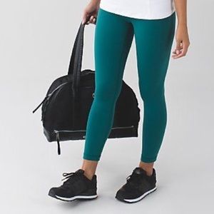Lululemon high times size 10