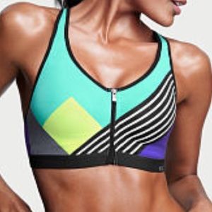 Victoria's Secret knockout sports bra 36D