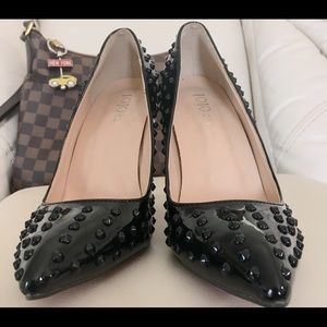Black Studs shoes👠