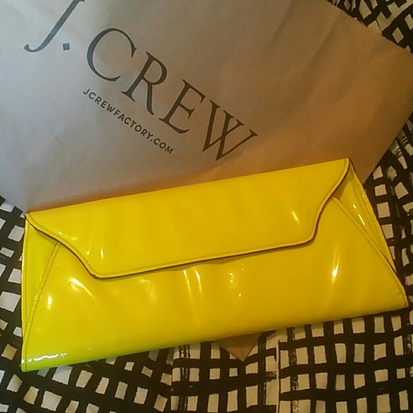 Neon yellow envelope clutch MUST GO