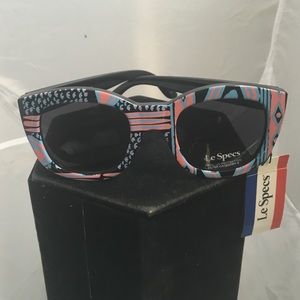 90s Jeanne Arnoldy USA 1995 Southwestern Aztec Vest One Button Aztec Sunglasses for Sale up to 90% Off: Poshmark main image 2