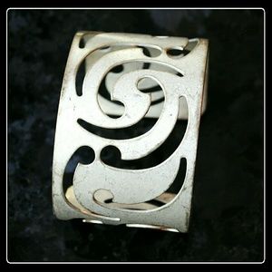 "Rustic" Brushed Cut-Out Cuff