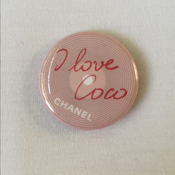 'I Love Coco' Chanel pin