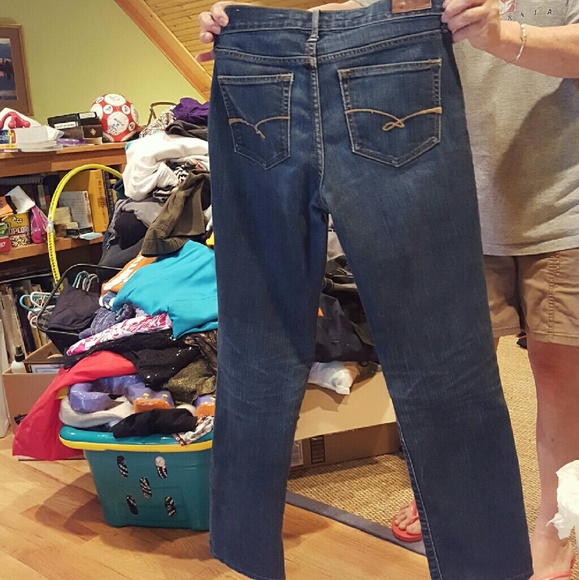 Ruehl jeans - Picture 2 of 3