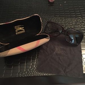Burberry sunglasses