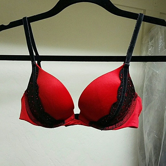 Red Very Sexy Push UP victoria's secret bra 32B