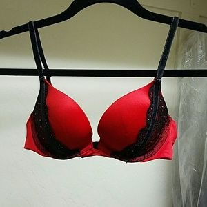 Red Very Sexy Push UP victoria's secret bra 32B