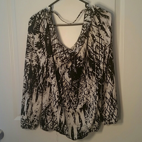 Sheer blouse - Picture 1 of 3