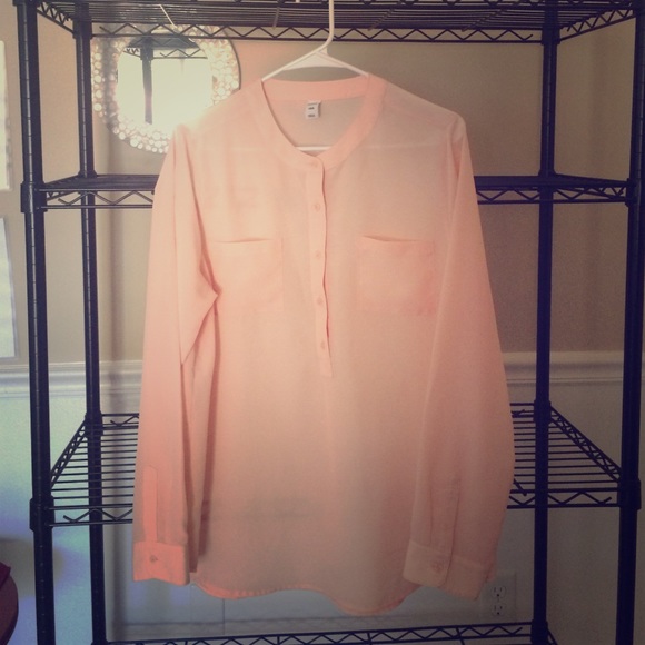 Old Navy Women's Long Sleeve Crepe Blouse- Peach - Picture 1 of 2