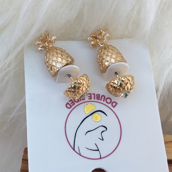 Jewelry - double sided pineapple earrings
