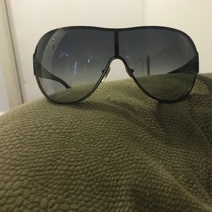 Salvatore Ferragamo Men's Sunglasses original case