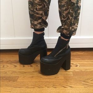 UNIF Neo Boots Size U.S Women's 7