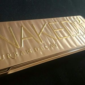 Urban decay naked 3