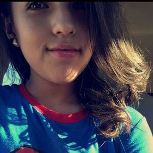 Meet your Posher, Ady